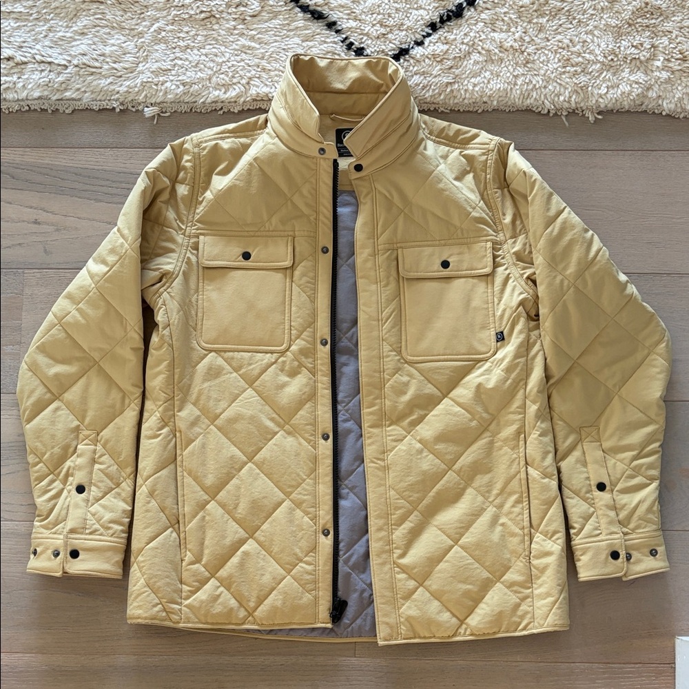 Men's Quilted Shirt Jacket in Tan